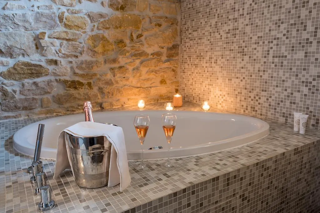 Domaine Des Sequoias - Les Collectionneurs Hotel Ruy-Montceau