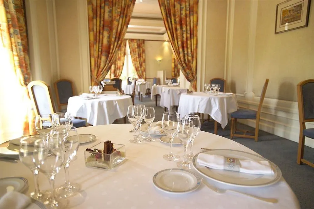 Domaine Des Sequoias - Les Collectionneurs Hotel Ruy-Montceau 4*,